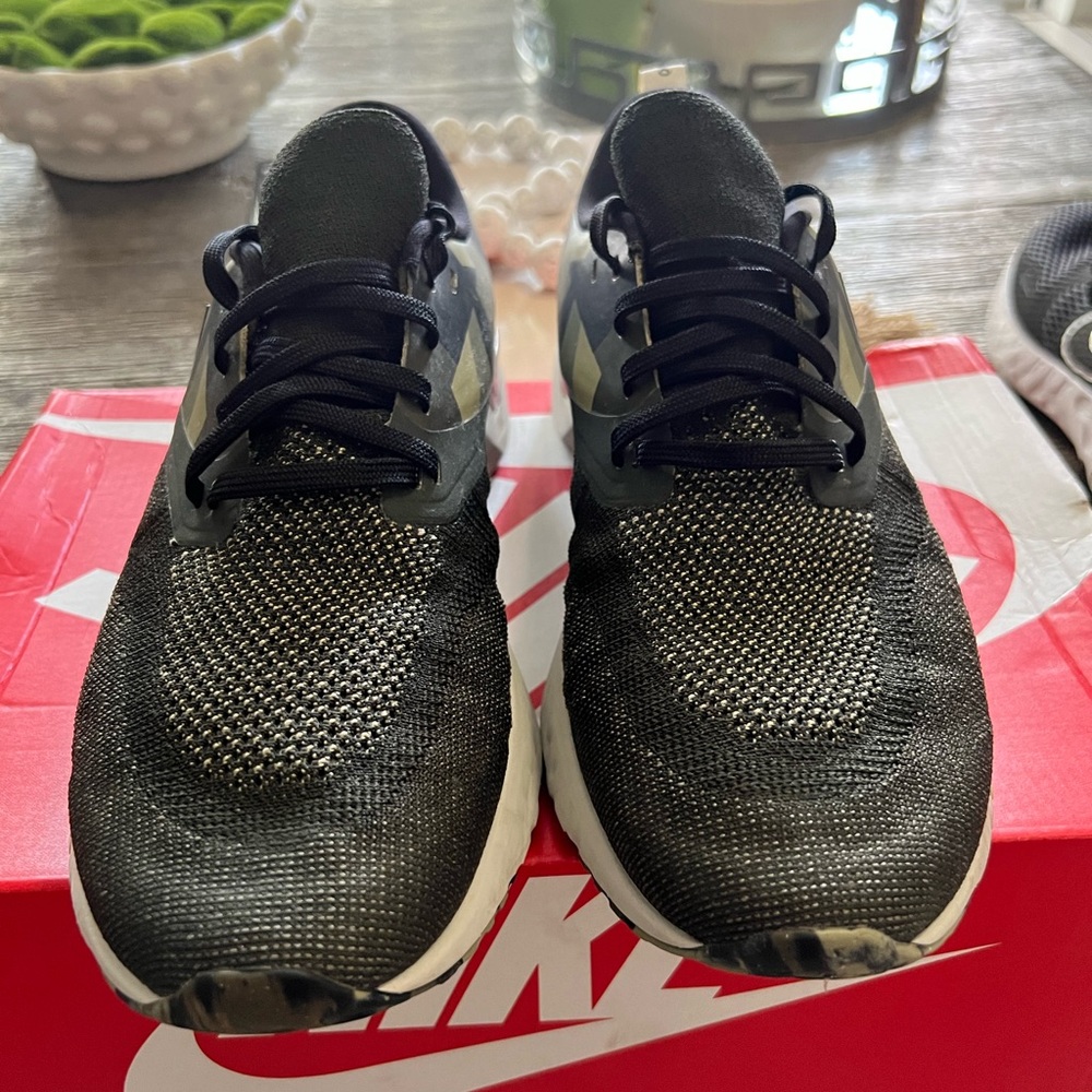 Nike odyssey react 2 running